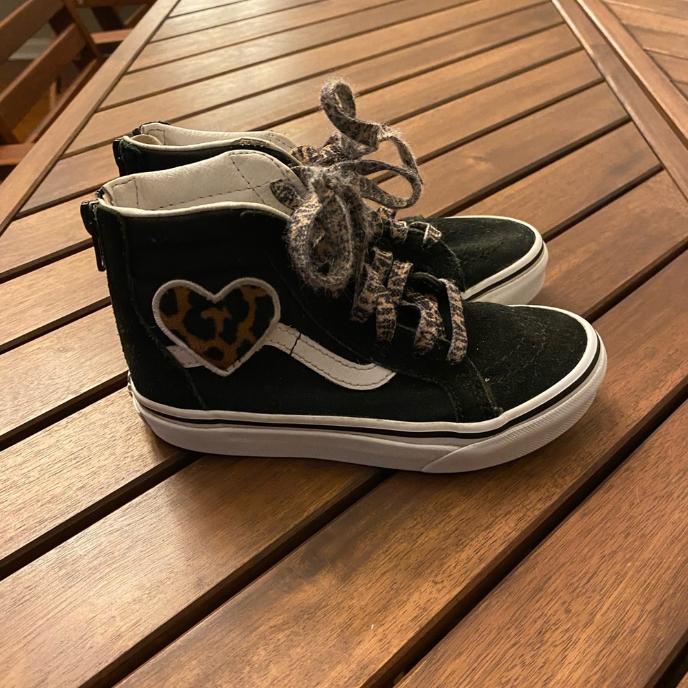 Animal print Vans